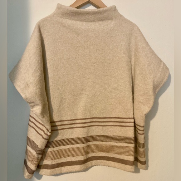 Faherty Park City Oversized Poncho Sweater XS/S Cream Brown Wool Blend Boho Chic - Picture 7 of 7